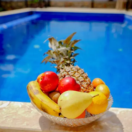 Comfy Ipek With Pool Villa Kaş