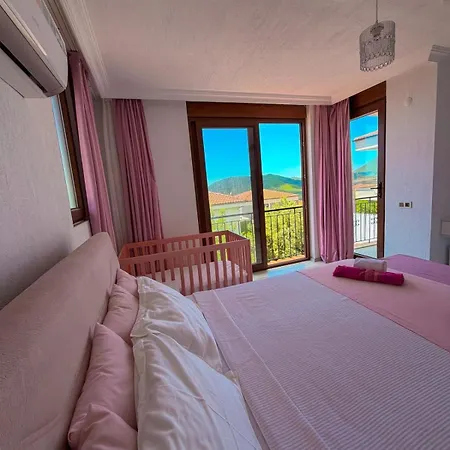 Comfy Ipek With Pool Villa Kaş