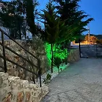 Comfy Ipek With Pool Kaş